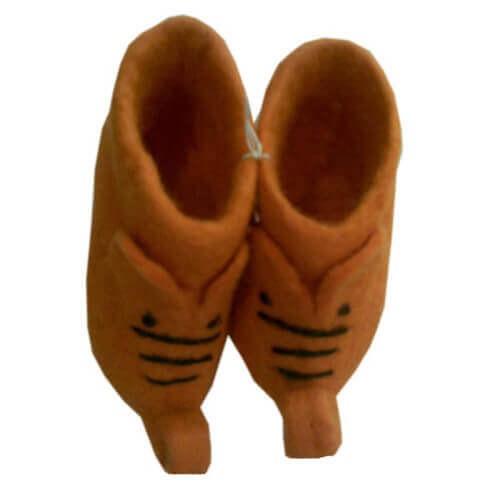 Felt Shoes 04