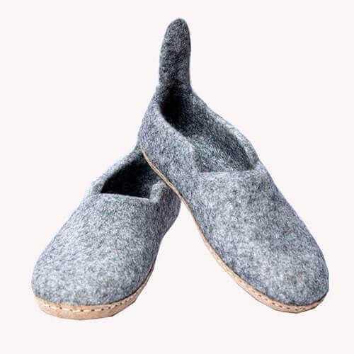 Felt Tail Shoe