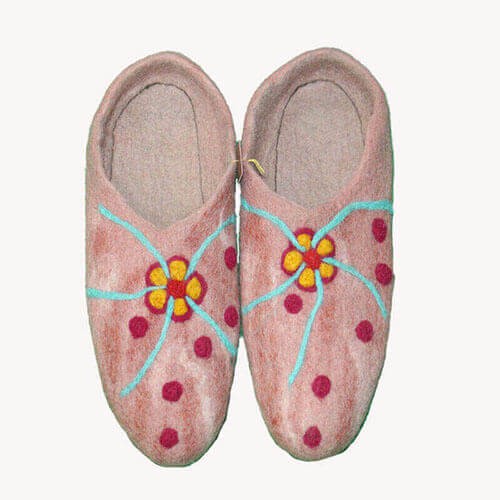 Flowery Felt Shoes