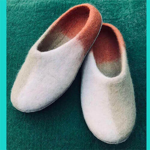 Mixed Color Felt Slipper